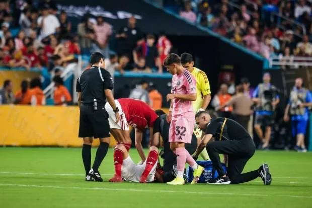 بديل إمام عاشور في الأهلي: هل سيعدل ريبيرو استراتيجيته في كأس العالم للأندية؟ بديل إمام عاشور في الأهلي: هل سيعدل ريبيرو استراتيجيته في كأس العالم للأندية؟