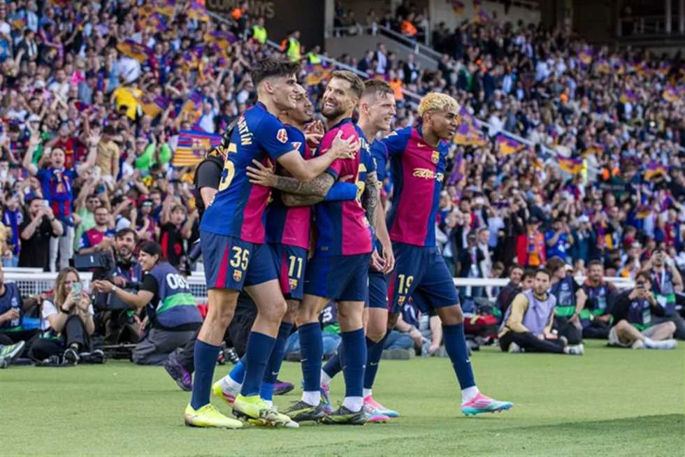 برشلونة يكتمل صفقة انتقال خوان جارسيا برشلونة يكتمل صفقة انتقال خوان جارسيا