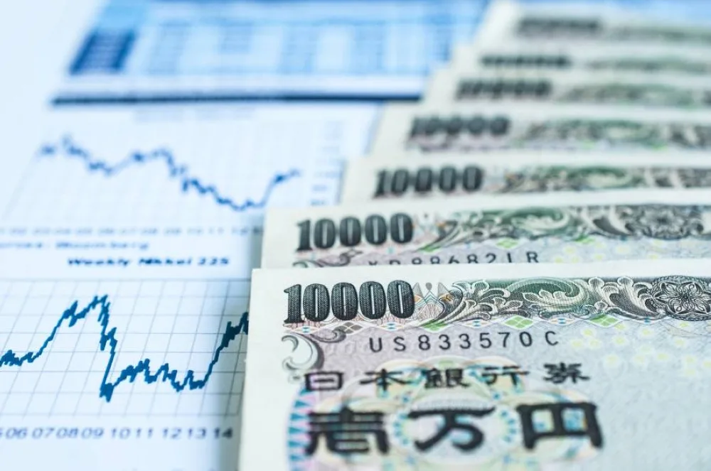 بركان ديون في اليابان: تحذيرات الحكومة من انهيار وشيك في سوق السندات بركان ديون في اليابان: تحذيرات الحكومة من انهيار وشيك في سوق السندات