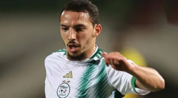 بعد 44 شهرًا.. بن ناصر ي恢复 قوة التسجيل مع منتخب الجزائر (فيديو)