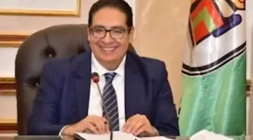 بعد إصدار القرار الرئاسي بتعيينها: تكليف عميدة علوم القاهرة الأول