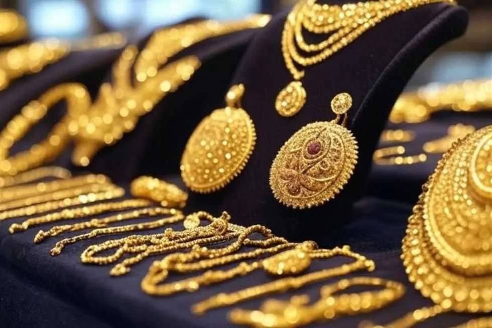 بعد ارتفاع سعر الذهب عيار 21.. تحديث حول الأسعار محليًا وعالميًا بعد ارتفاع سعر الذهب عيار 21.. تحديث حول الأسعار محليًا وعالميًا