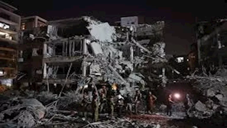 بعد حالة السخرية ومشاهد الدمار.. إسرائيل توقف مصوري أماكن سقوط الصواريخ. بعد حالة السخرية ومشاهد الدمار.. إسرائيل توقف مصوري أماكن سقوط الصواريخ.