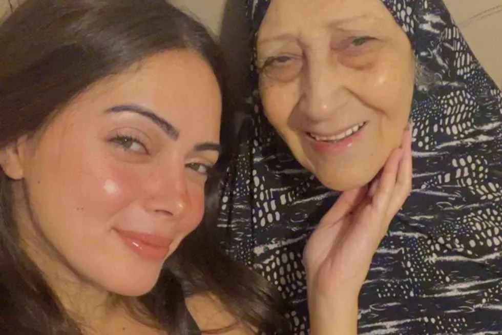 بعد رحيل «تيتة نوال».. وئام مجدي تعبر عن حزنها بـ: «الحياة تفتقر للحيوية من دونك» بعد رحيل «تيتة نوال».. وئام مجدي تعبر عن حزنها بـ: «الحياة تفتقر للحيوية من دونك»