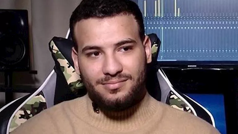بعد شهر من زفافها.. نقل زوجة المطرب مسلم إلى المستشفى بعد شهر من زفافها.. نقل زوجة المطرب مسلم إلى المستشفى