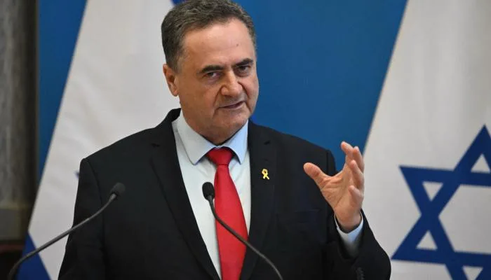 بعد “ضربة الحديدة”.. إسرائيل تهدد الحوثيين بفرض حصار بحري وجوي بعد “ضربة الحديدة”.. إسرائيل تهدد الحوثيين بفرض حصار بحري وجوي