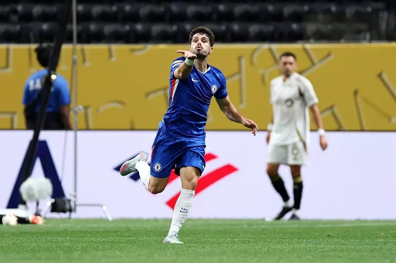 بعد مراوغة مميزة.. بيدرو نيتو يحقق أول أهداف تشيلسي في كأس العالم (صورة) بعد مراوغة مميزة.. بيدرو نيتو يحقق أول أهداف تشيلسي في كأس العالم (صورة)