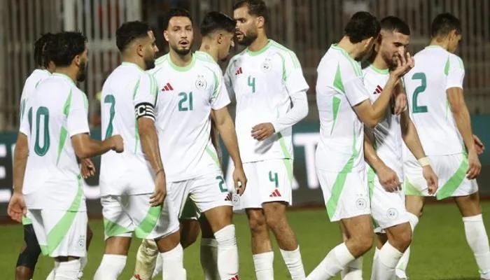 بعد مزا وآيت نوري.. 3 تعاقدات جزائرية متوقعة في سوق انتقالات الصيف الأوروبي بعد مزا وآيت نوري.. 3 تعاقدات جزائرية متوقعة في سوق انتقالات الصيف الأوروبي