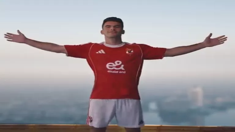 بعد مغادرة زيزو.. من هو اللاعب الأكثر قيمة حاليا في الزمالك؟ بعد مغادرة زيزو.. من هو اللاعب الأكثر قيمة حاليا في الزمالك؟