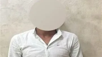 بعد نزاع حول الأجرة.. سائق توك توك يشتبك مع امرأة ويقوم بالتحرش بها.