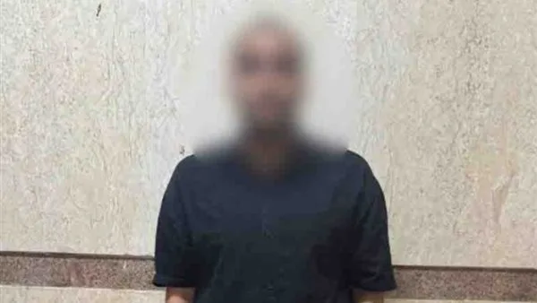 بعد نشر فيديو مقلق.. القبض على مختلث بالأطفال داخل مؤسسة تعليمية في بورسعيد بعد نشر فيديو مقلق.. القبض على مختلث بالأطفال داخل مؤسسة تعليمية في بورسعيد