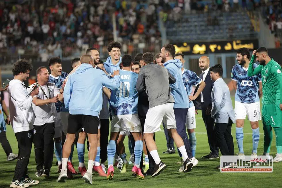«بمبلغ 150 مليون جنيه».. بيراميدز يتيح رحيل نجمه (تفاصيل) «بمبلغ 150 مليون جنيه».. بيراميدز يتيح رحيل نجمه (تفاصيل)