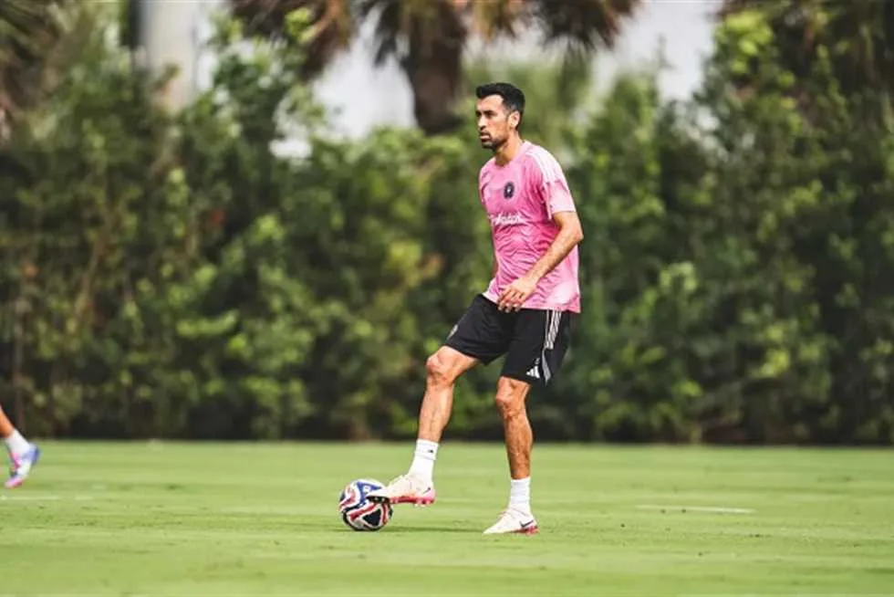 بوسكيتس يتحدث عن مباراة افتتاح كأس العالم للأندية: الأهلي خبرة في هذه المنافسات بوسكيتس يتحدث عن مباراة افتتاح كأس العالم للأندية: الأهلي خبرة في هذه المنافسات
