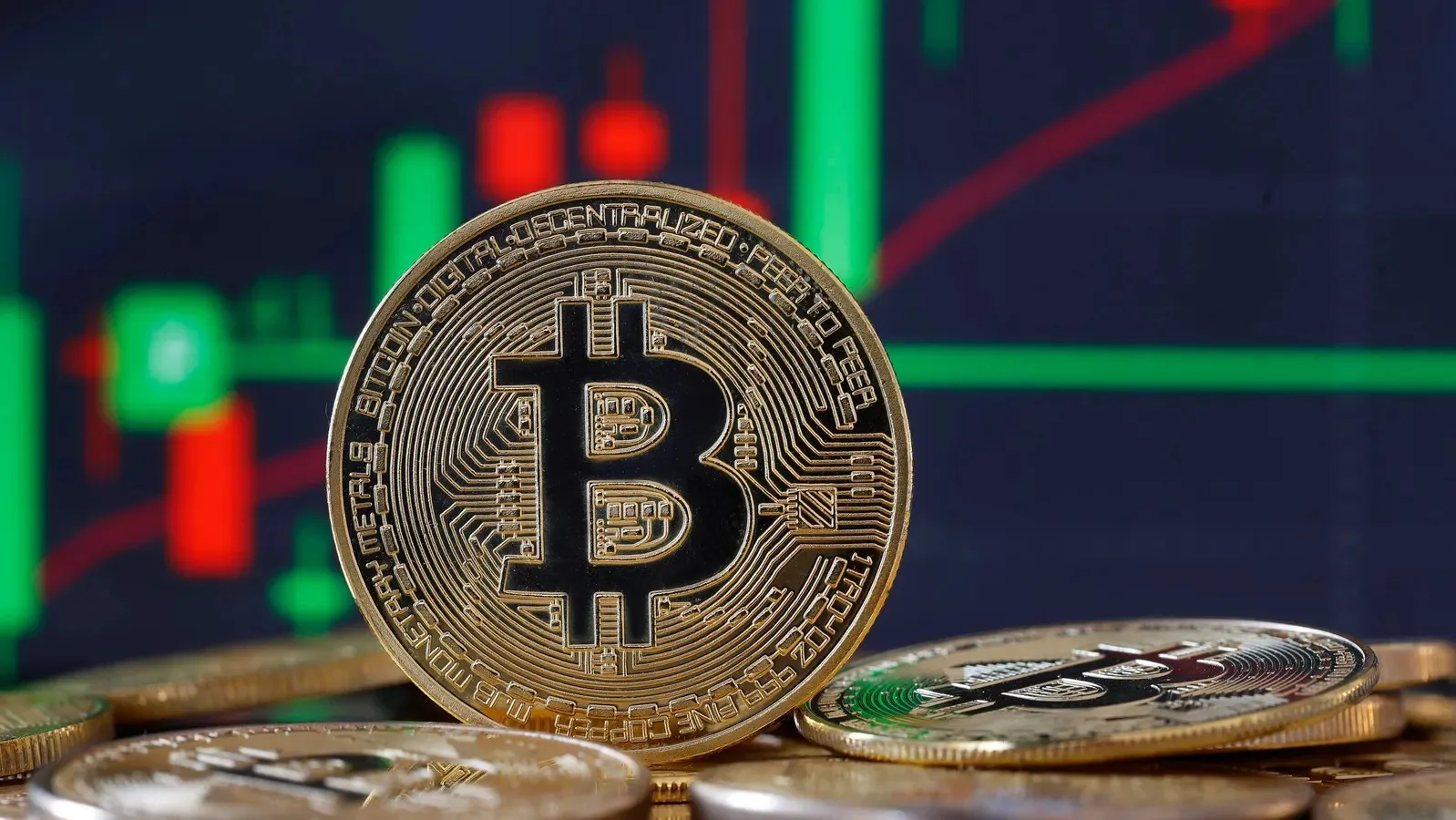 «بيتكوين» تتخطى 106 آلاف دولار خلال جلسة التداول اليوم «بيتكوين» تتخطى 106 آلاف دولار خلال جلسة التداول اليوم