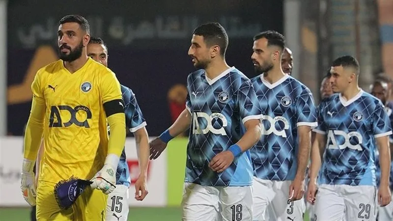 بيراميدز يخطو نحو العظمة.. الليلة مباراة الإياب في نهائي دوري أبطال إفريقيا ضد صن داونز بيراميدز يخطو نحو العظمة.. الليلة مباراة الإياب في نهائي دوري أبطال إفريقيا ضد صن داونز