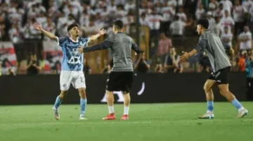 بيراميدز يقترب من الفوز بكأس مصر بعد تقدمهم على الزمالك في الشوط الأول.