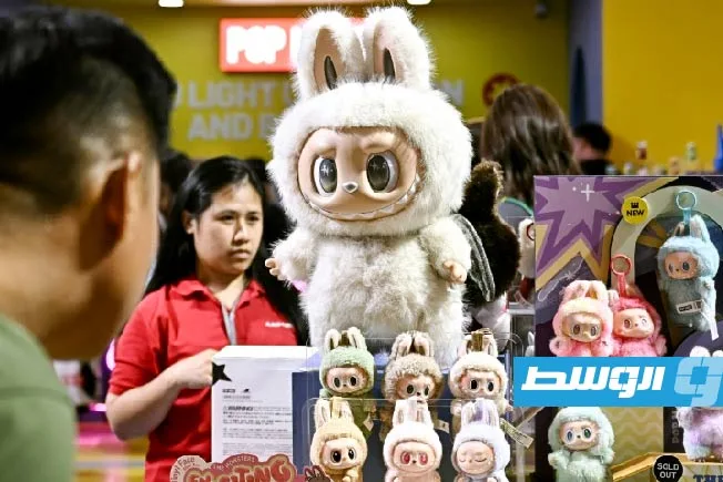 بيع دمية ‘لابوبو’ في مزاد صيني بسعر 150 ألف دولار بيع دمية ‘لابوبو’ في مزاد صيني بسعر 150 ألف دولار