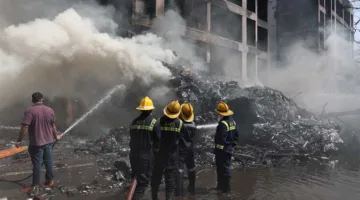 بينهم رضيعان و11 طفلاً.. تفاصيل عن الجنسيات والأعمار لركاب الطائرة الهندية المتضررة