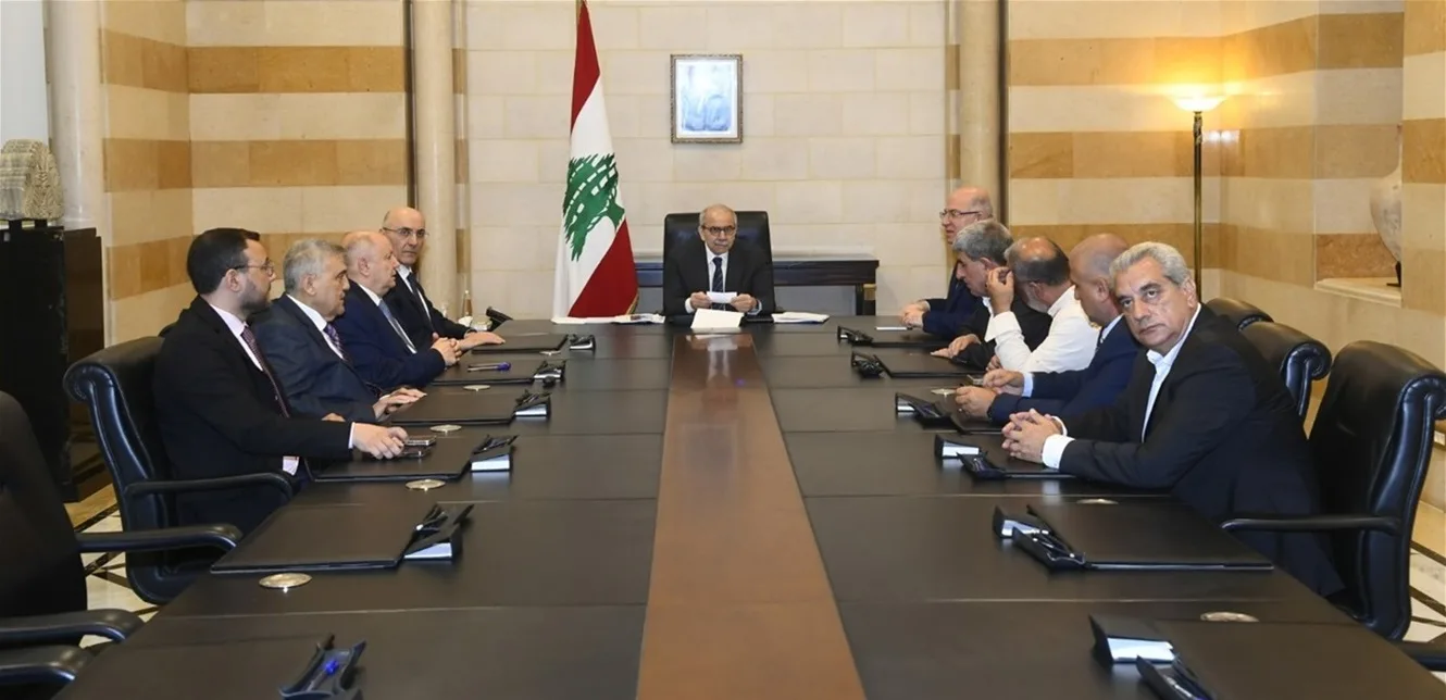 تأخير الاضطرابات الاجتماعية من خلال اتفاق حكومي باهظ التكلفة تأخير الاضطرابات الاجتماعية من خلال اتفاق حكومي باهظ التكلفة