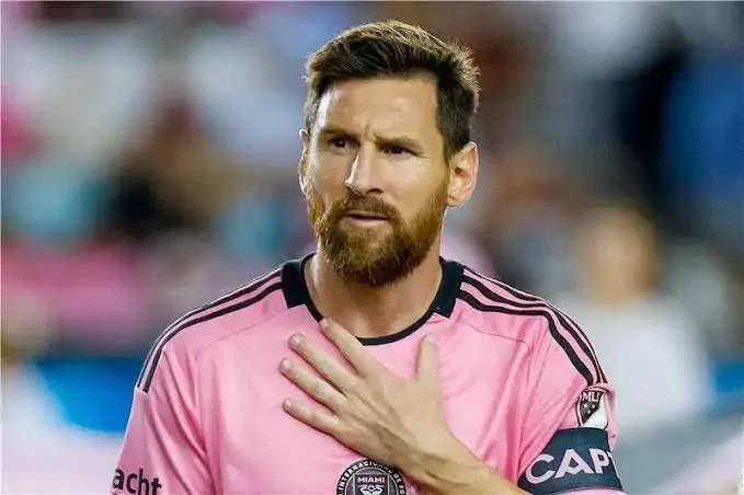تابع ميسي والأهلي من المدرجات مقابل 4 دولارات فقط في بطولة كأس العالم للأندية! تابع ميسي والأهلي من المدرجات مقابل 4 دولارات فقط في بطولة كأس العالم للأندية!