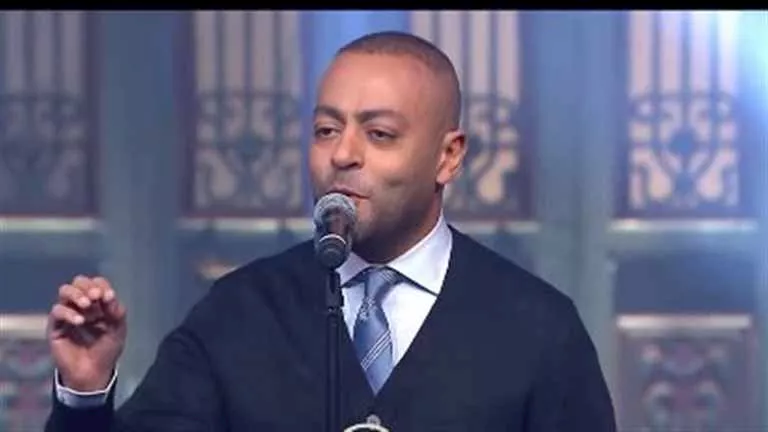 تامر عاشور يستضيفه “صاحبة السعادة” في عيد الأضحى بعد إصابته في الرباط الصليبي. تامر عاشور يستضيفه “صاحبة السعادة” في عيد الأضحى بعد إصابته في الرباط الصليبي.