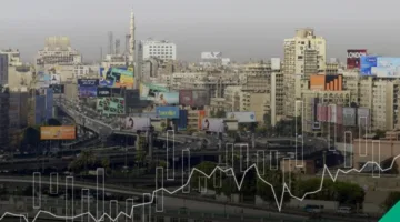 تباطؤ انكماش القطاع الخاص غير النفطي في مصر بأبطأ معدل خلال ثلاثة أشهر