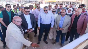 تجديد واجهات 30 مبنى.. وزير الإسكان يزور مشروع تطوير كورنيش الإسكندرية
