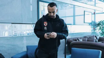 «تحدث إليّ بالعربية».. أفشة يذهل مشجعاً أهلاوياً في أمريكا قبل مباراة إنتر ميامي