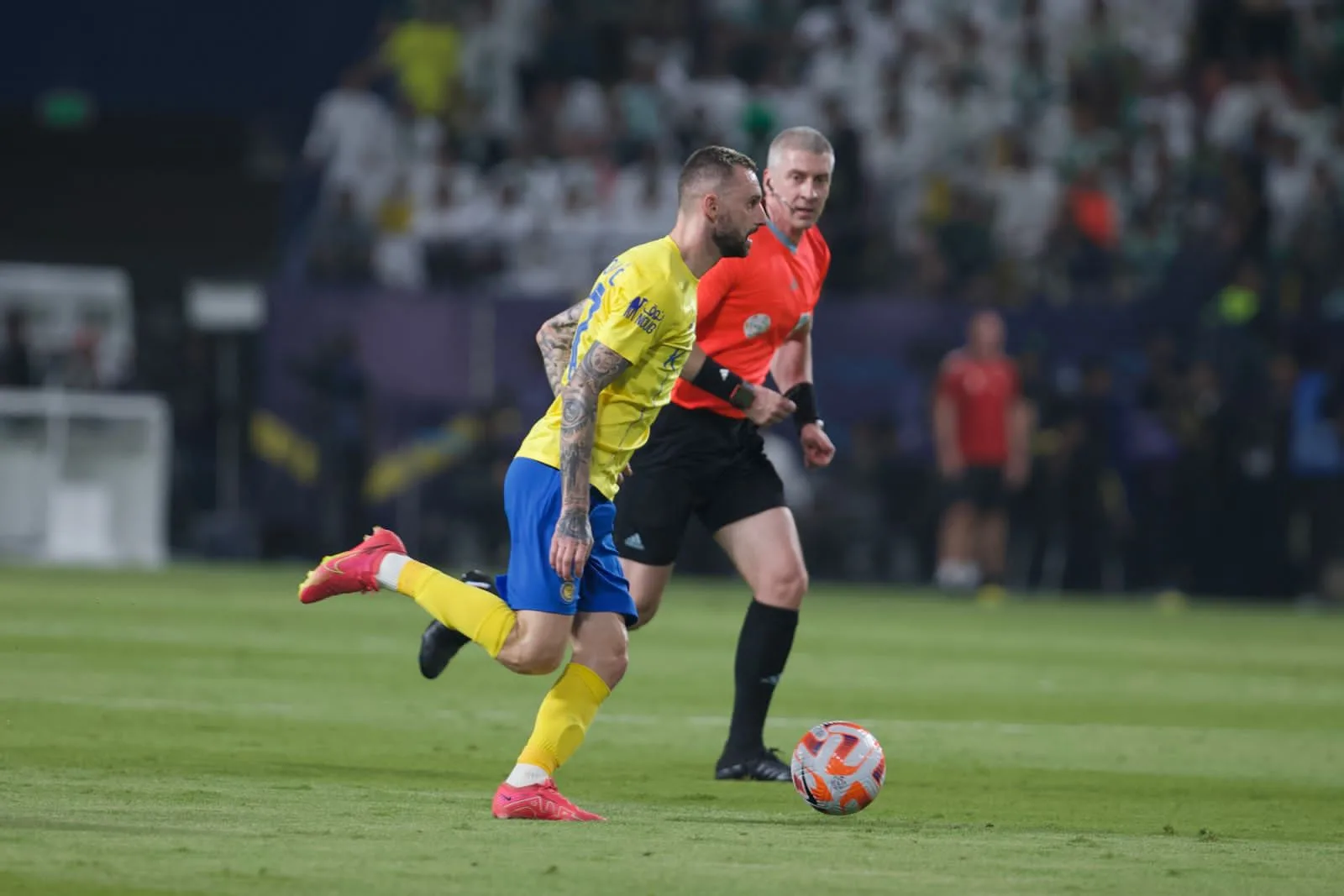 تحركات تركية لضم بروزوفيتش من نادي النصر تحركات تركية لضم بروزوفيتش من نادي النصر