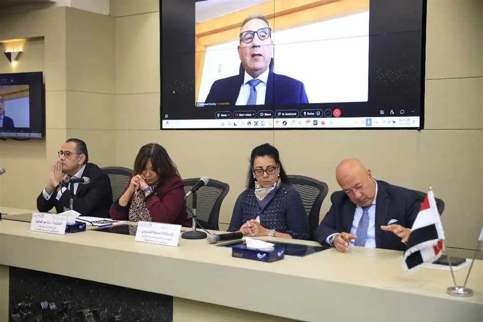 تحليل اقتصادي: ضرورة دمج مصر في ممر التجارة بين الهند وأوروبا تحليل اقتصادي: ضرورة دمج مصر في ممر التجارة بين الهند وأوروبا