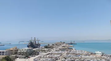تداول 13,000 طن من البضائع و928 شاحنة في موانئ البحر الأحمر