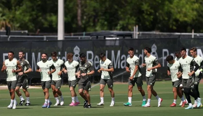 تدريب في الحديقة.. أمريكا تفاجئ ريال مدريد في كأس العالم للأندية تدريب في الحديقة.. أمريكا تفاجئ ريال مدريد في كأس العالم للأندية