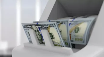 تراجع في مصرفين.. سعر الدولار في بداية تداولات يوم الاثنين 16-6-2025