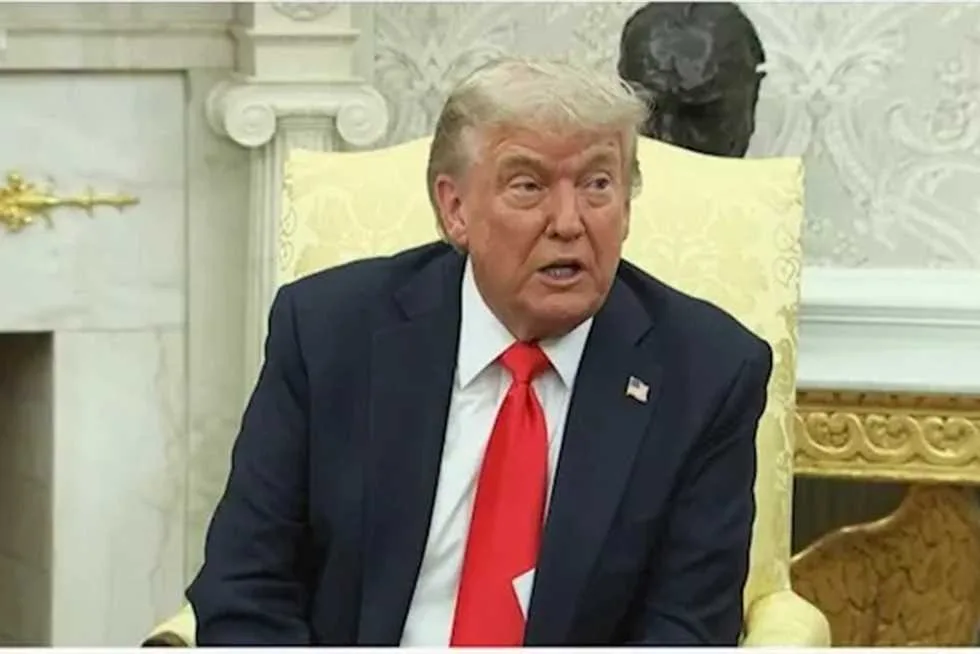 ترامب: لن أُعفي رئيس الاحتياطي الفيدرالي، ولكن ينبغي خفض معدل الفائدة. ترامب: لن أُعفي رئيس الاحتياطي الفيدرالي، ولكن ينبغي خفض معدل الفائدة.