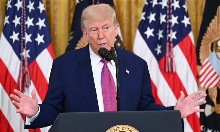 ترامب: من الضروري إنهاء الصراع بين إسرائيل وإيران ترامب: من الضروري إنهاء الصراع بين إسرائيل وإيران