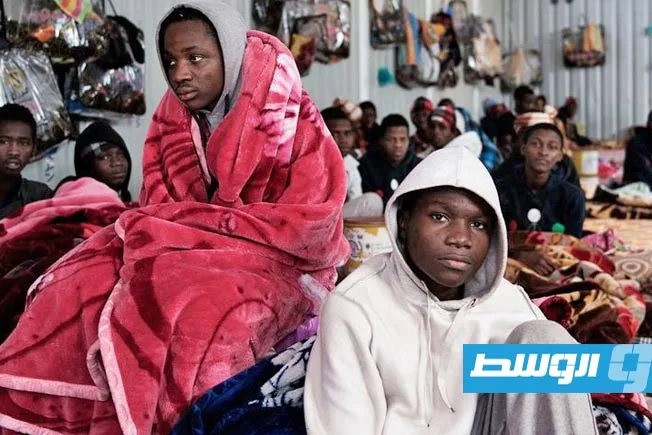 ترحيل أكثر من 100 ألف مهاجر من ليبيا إلى أوطانهم خلال عقد من الزمن.. والعدد المتبقي يقترب من 800 ألف. ترحيل أكثر من 100 ألف مهاجر من ليبيا إلى أوطانهم خلال عقد من الزمن.. والعدد المتبقي يقترب من 800 ألف.