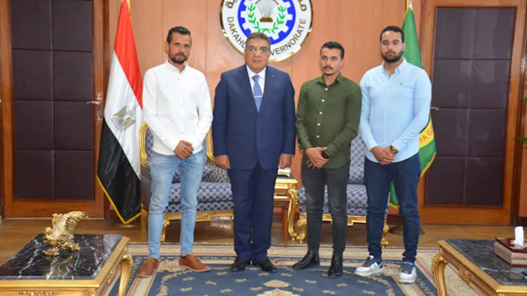 تسمية المدرسة الإعدادية في قريته بالدقهلية باسم خالد عبدالعال تسمية المدرسة الإعدادية في قريته بالدقهلية باسم خالد عبدالعال