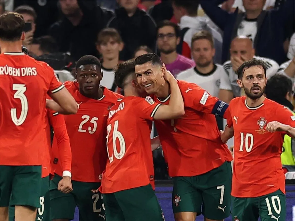 تشكيلة البرتغال لمواجهة إسبانيا في نهائي دوري الأمم الأوروبية تشكيلة البرتغال لمواجهة إسبانيا في نهائي دوري الأمم الأوروبية