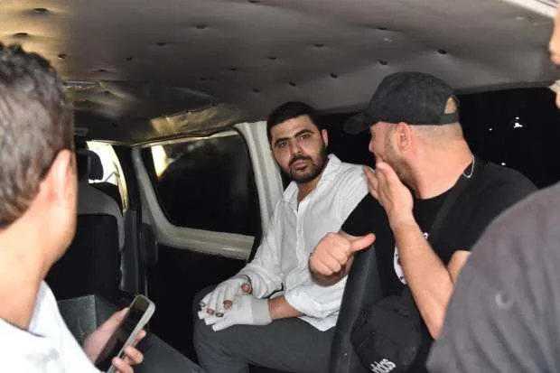 تشييع جنازة والد محمد طارق، عضو مجلس إدارة الزمالك، من مسجد الحامدية الشاذلية. تشييع جنازة والد محمد طارق، عضو مجلس إدارة الزمالك، من مسجد الحامدية الشاذلية.