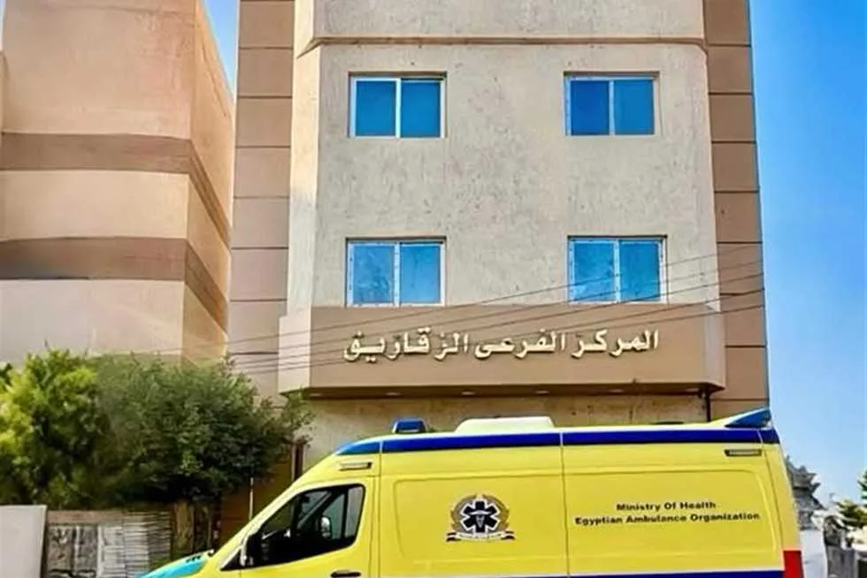 تصادم أتوبيس وميكروباص في الشرقية يُسفر عن إصابة 13 شخصًا تصادم أتوبيس وميكروباص في الشرقية يُسفر عن إصابة 13 شخصًا