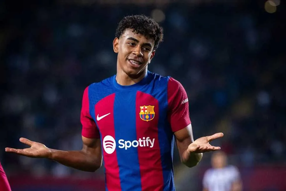 تصريح قاطع من لامين يامال حول انتقاله إلى ريال مدريد