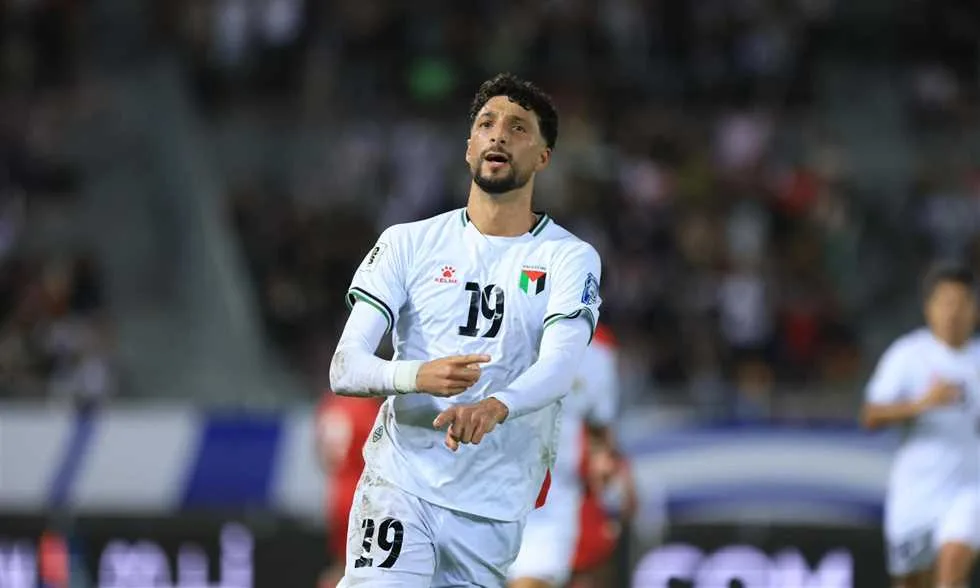 تصفيات مونديال 2026 – وسام أبو علي لاعب أساسي مع منتخب فلسطين أمام عمان تصفيات مونديال 2026 – وسام أبو علي لاعب أساسي مع منتخب فلسطين أمام عمان