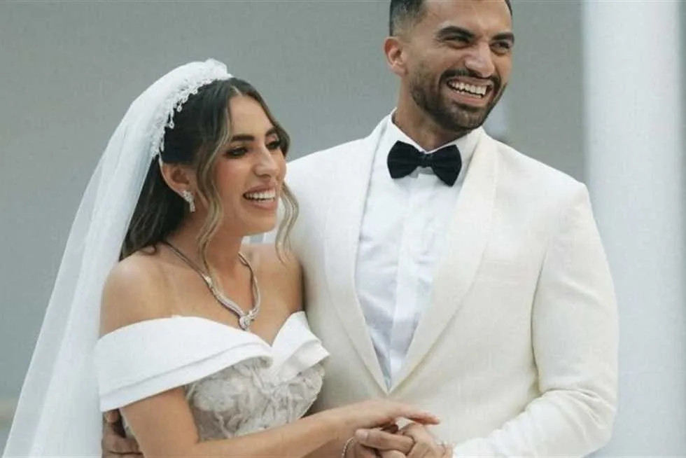 تعرض للمضايقات بسبب اسمه وذاع صيته بسبب سخريته من فكرة الزواج.. 20 معلومة عن يوسف حشيش زوج منة القيعي. تعرض للمضايقات بسبب اسمه وذاع صيته بسبب سخريته من فكرة الزواج.. 20 معلومة عن يوسف حشيش زوج منة القيعي.