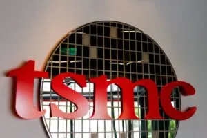 تعريفات أمريكية تؤثر على “تي إس إم سي” والطلب على الذكاء الاصطناعي يفوق التقديرات تعريفات أمريكية تؤثر على “تي إس إم سي” والطلب على الذكاء الاصطناعي يفوق التقديرات