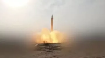 تقارير إسرائيلية: الجيش لاحظ إطلاق 100 صاروخ باليستي نحو إسرائيل