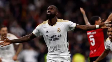تقارير: ريال مدريد يعتزم تمديد عقد روديجر لسنتين إضافيتين