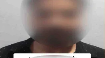 تكشف التحقيقات عن تفاصيل اعتداء قائد سيارة شركة نقل ذكي على سيدة وسرقتها.