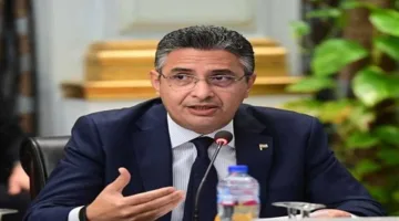 “تلبية الاحتياجات لفترات آمنة ومطمئنة” .. “وزارة التموين” تُطمئن المواطنين حول توفر السلع.