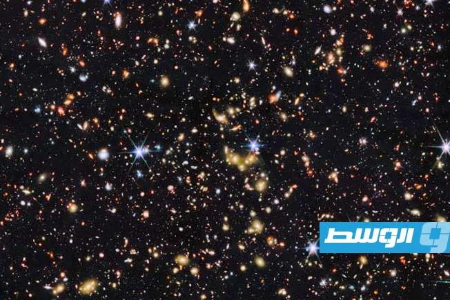 «تلسكوب جيمس ويب» يكشف النقاب عن أعمق خريطة للكون.. 800 ألف مجرة تعيد صياغة بداية الزمن. «تلسكوب جيمس ويب» يكشف النقاب عن أعمق خريطة للكون.. 800 ألف مجرة تعيد صياغة بداية الزمن.
