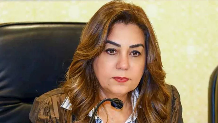 تمديد ساعات عمل المحلات والمطاعم والمولات ساعة واحدة خلال عطلة عيد الأضحى